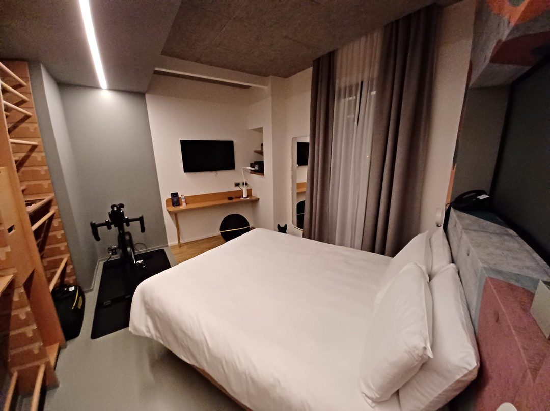 Demo Hotel Design Emotion主图