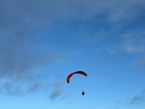 Skylancing Lombok Paragliding