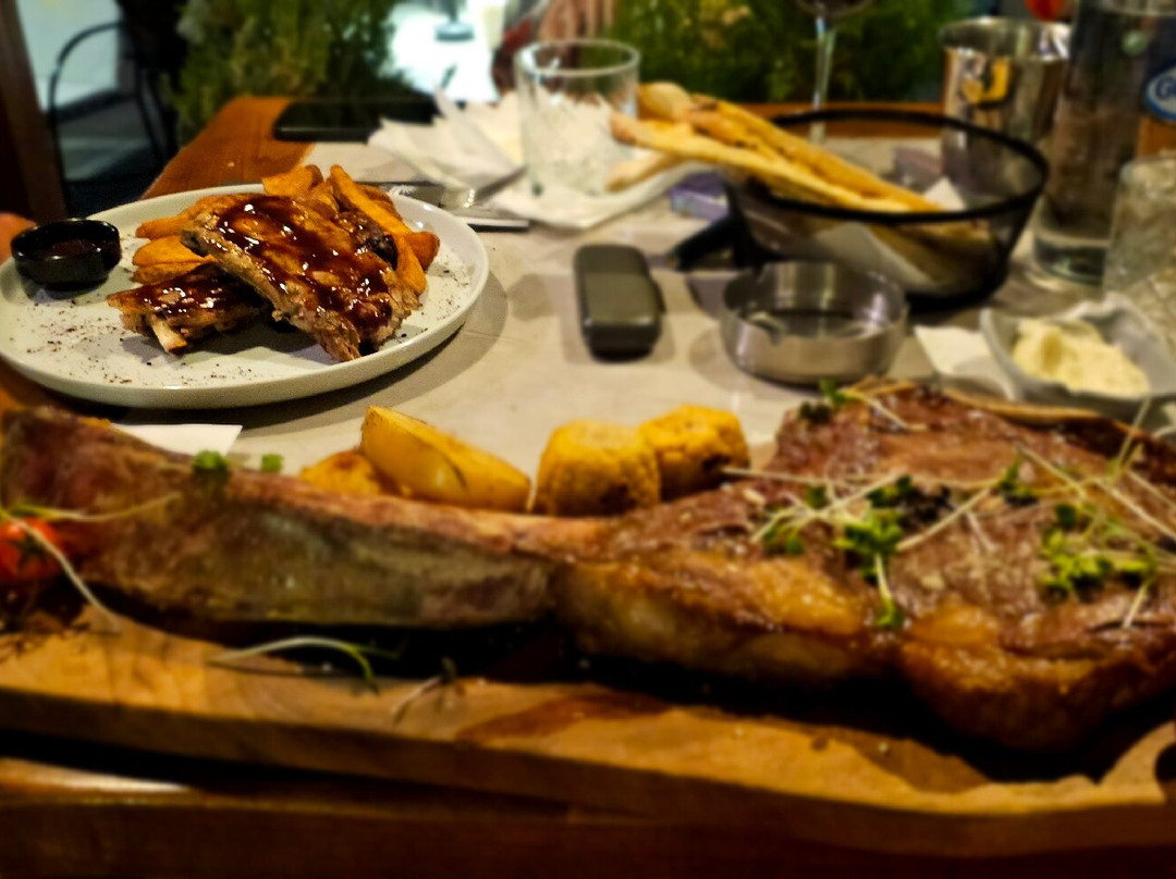 阿勒克桑德丽亚酒店主图