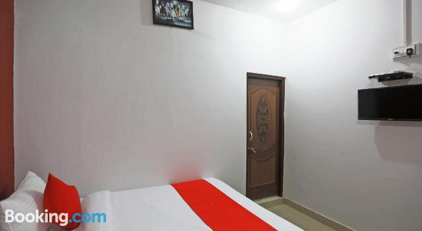 63063 Yadav Hotel and Restaurant