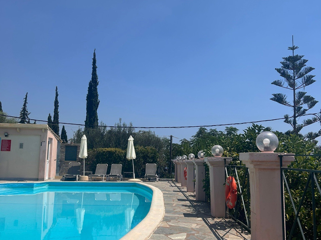 Nostos Studios & Apartments主图