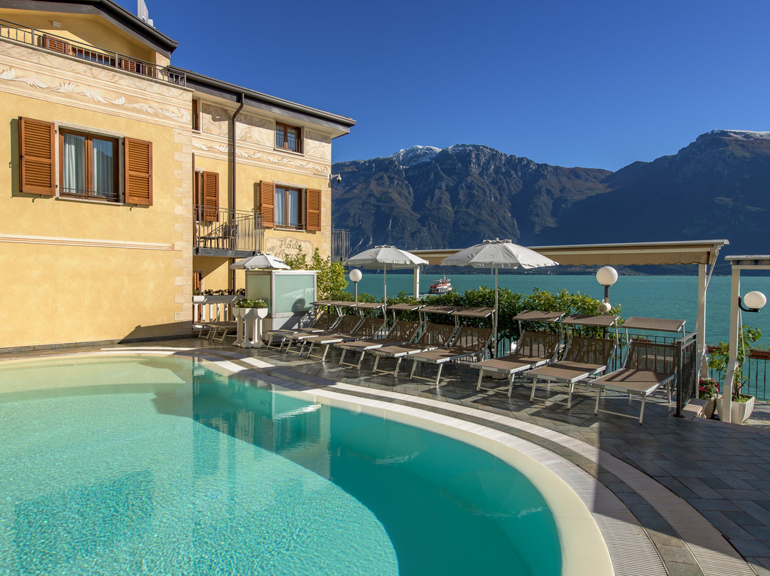 阿祖罗酒店主图