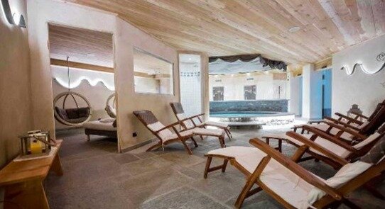 Romantic Hotel Jolanda Sport-泳池