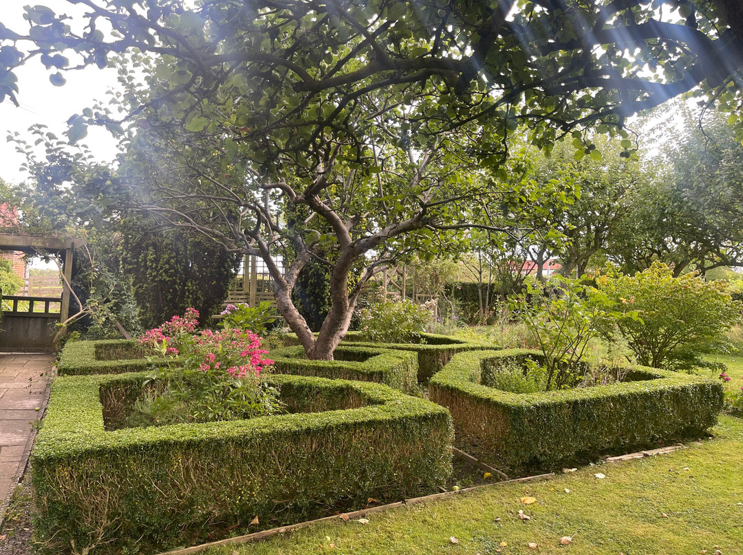 Lovesome Hill Farm主图