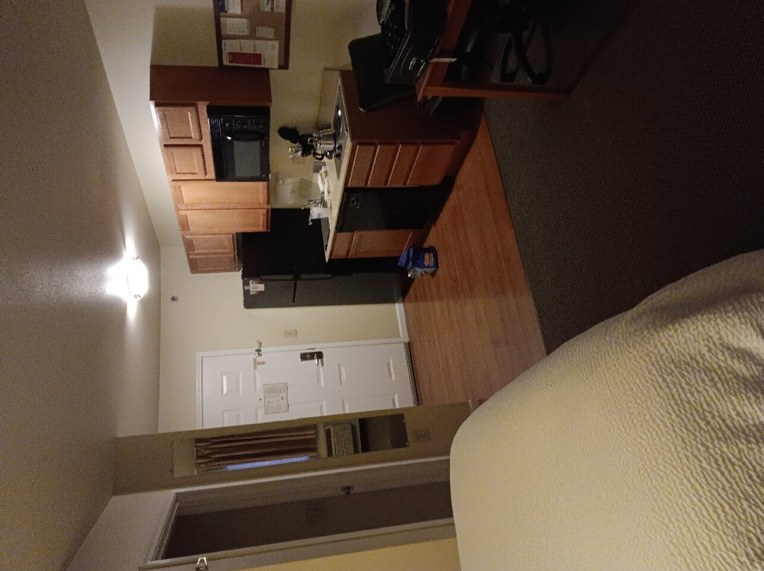 Candlewood Suites Joplin by IHG主图