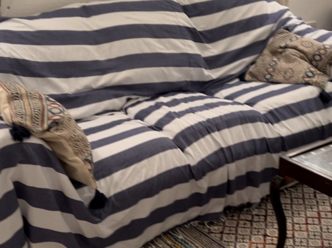 Four Twenty South主图