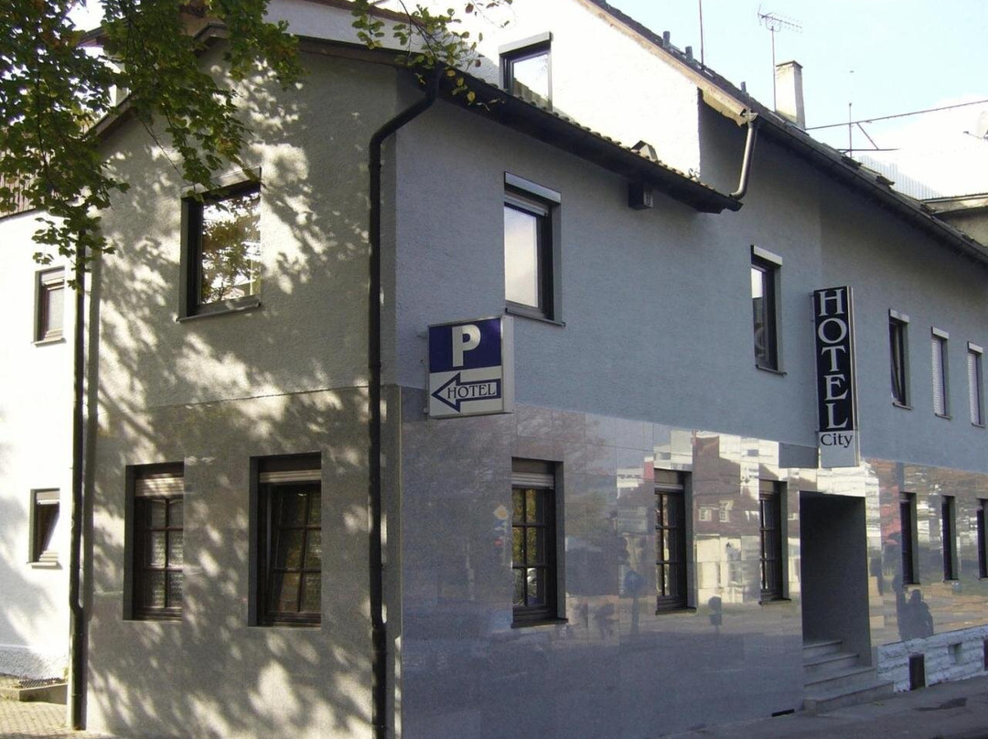 City Hotel主图