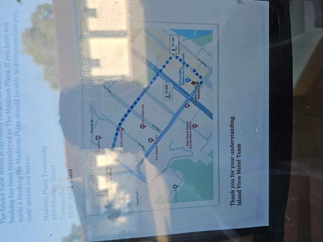 Island View Motel主图