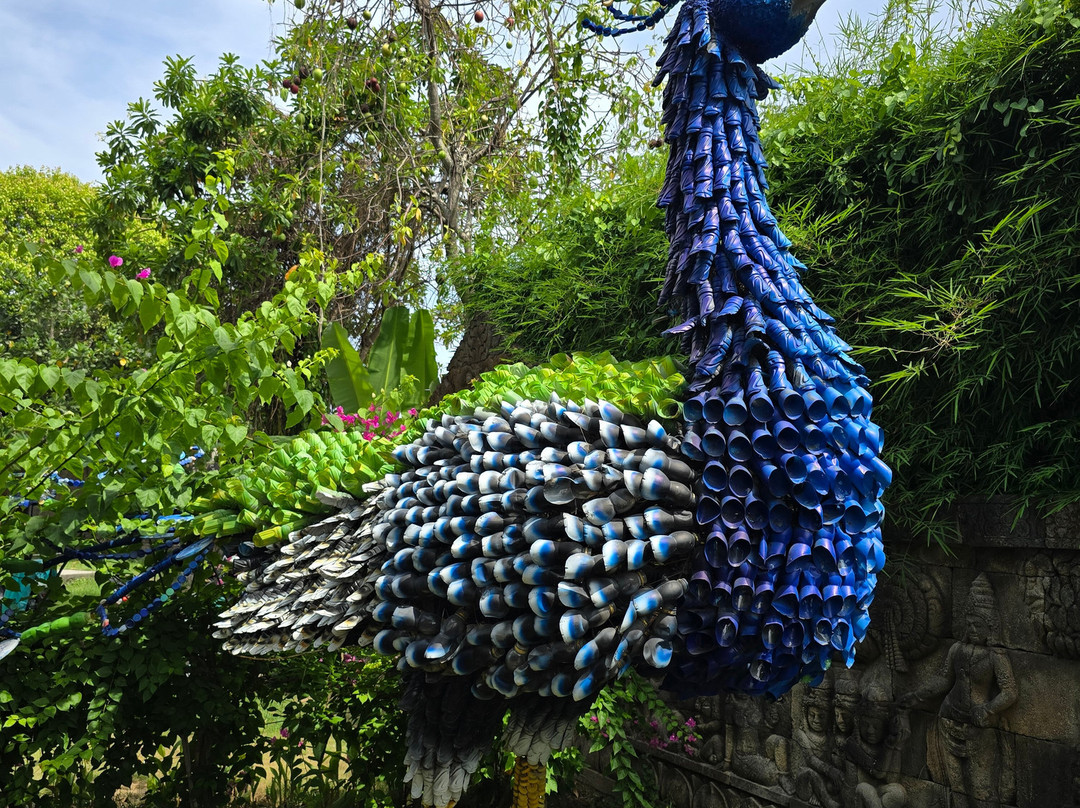 Big Garden Corner-沙努尔必去景点