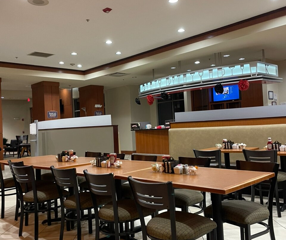Holiday Inn Aurora North- Naperville By IHG主图
