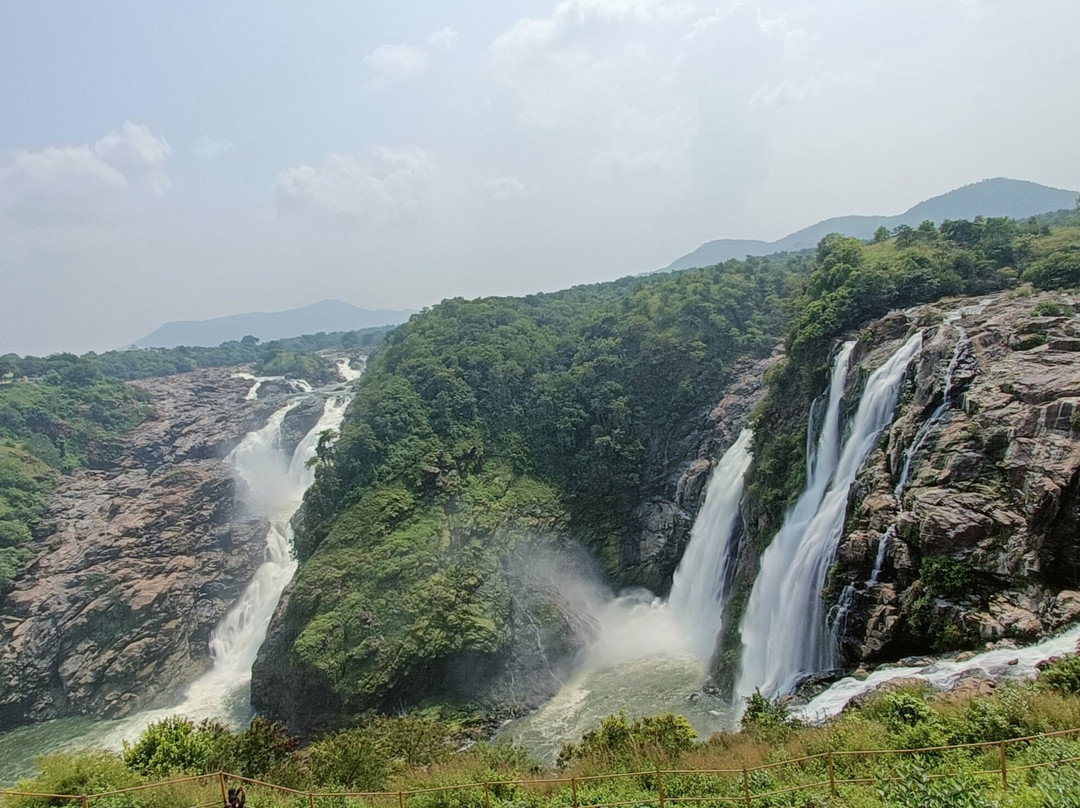Barachukki and Gaganachukki Falls景点图片