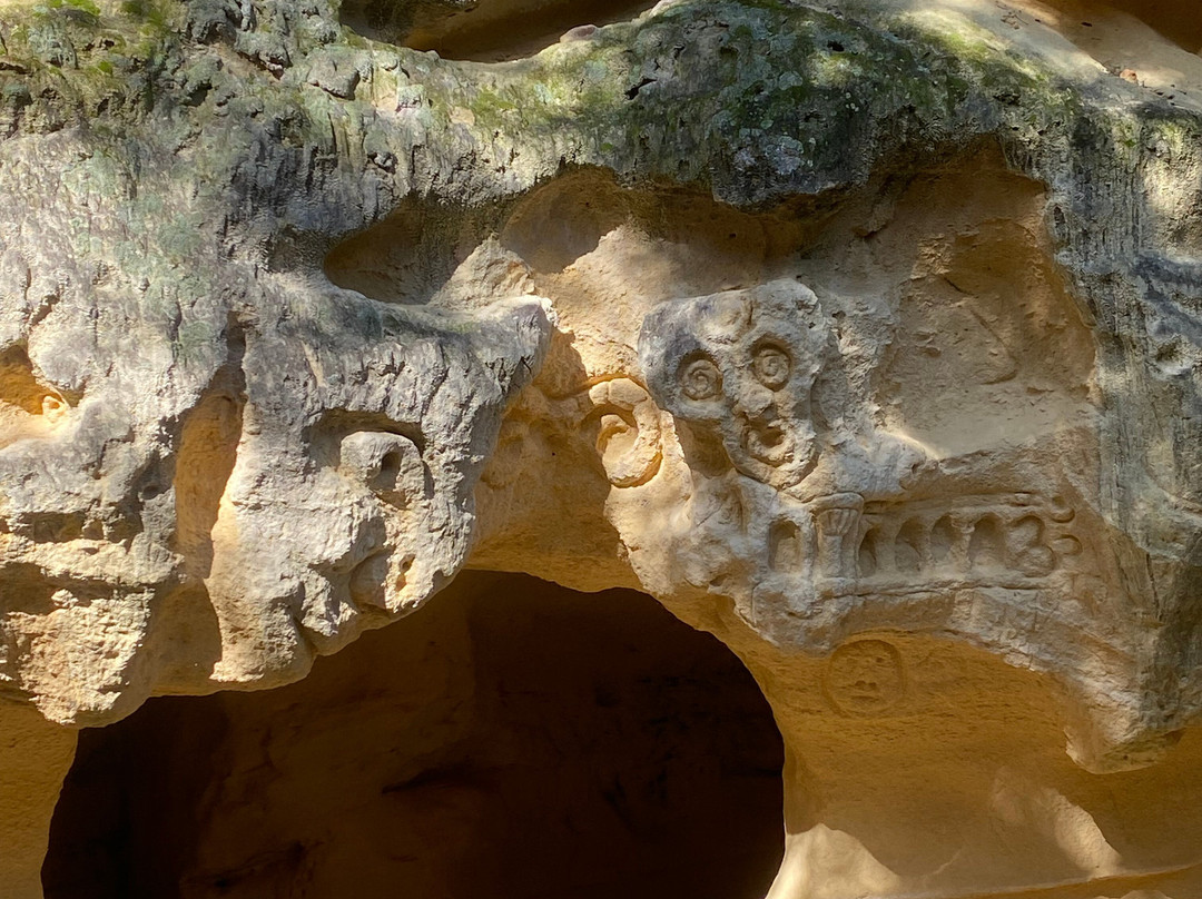 Grotte Gialle景点图片