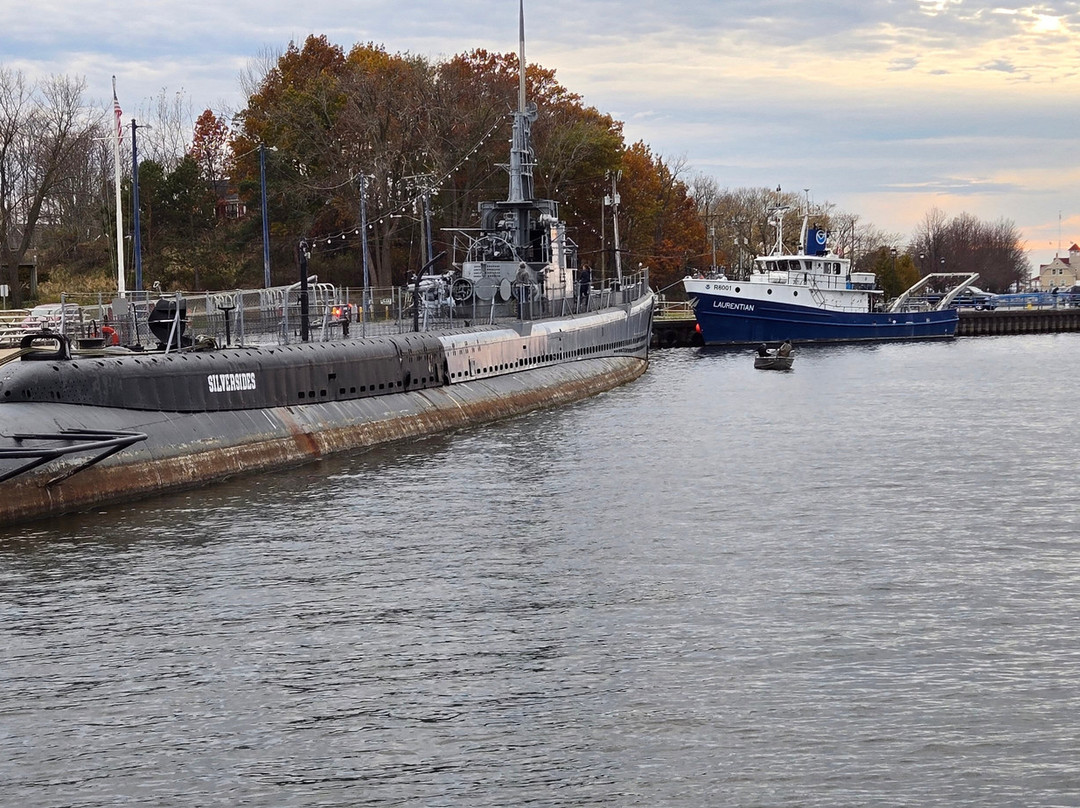 USS Silversides Submarine Museum景点图片