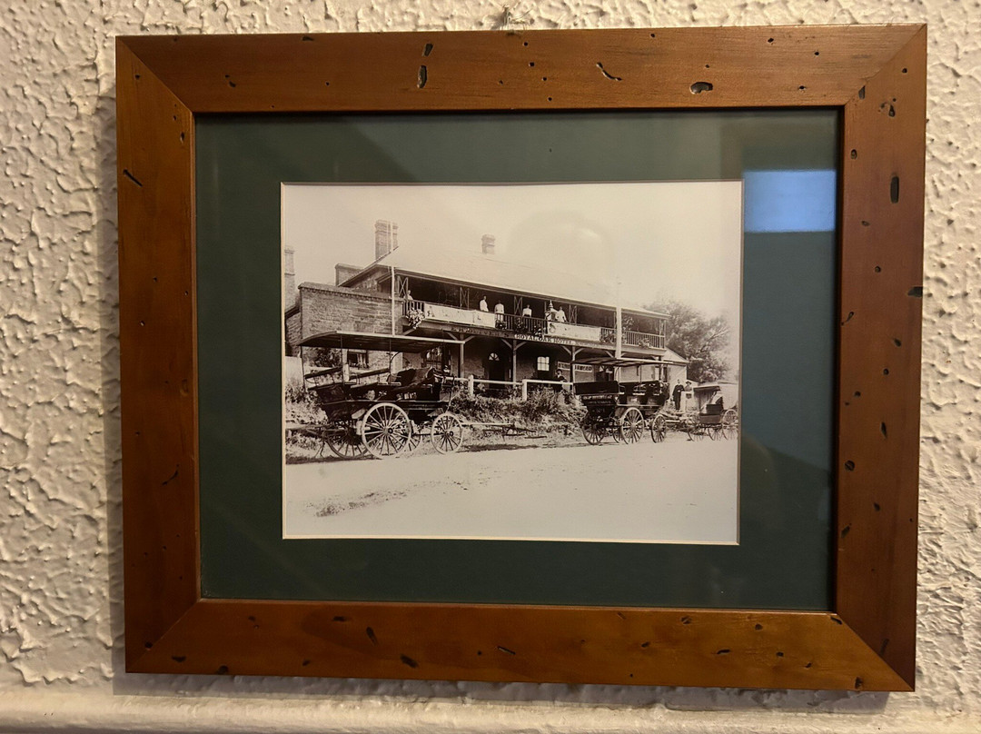 Royal Oak Hotel Clarendon主图