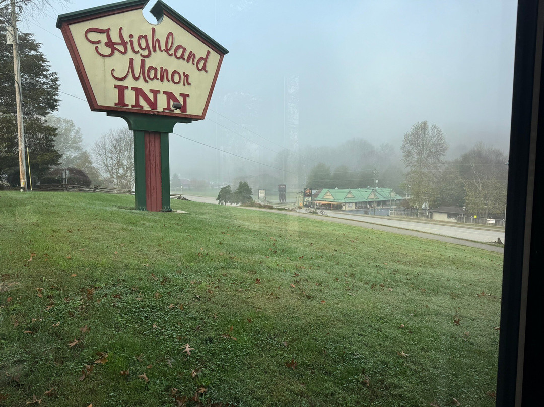 Highland Manor Inn & Conference Center主图