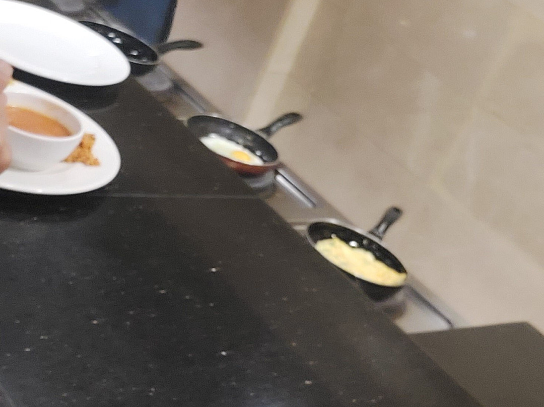 Frontel Al Harithia主图