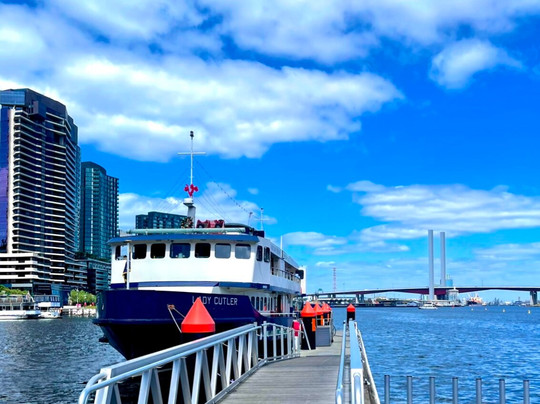 Lady Cutler Melbourne Showboat-墨尔本必去景点