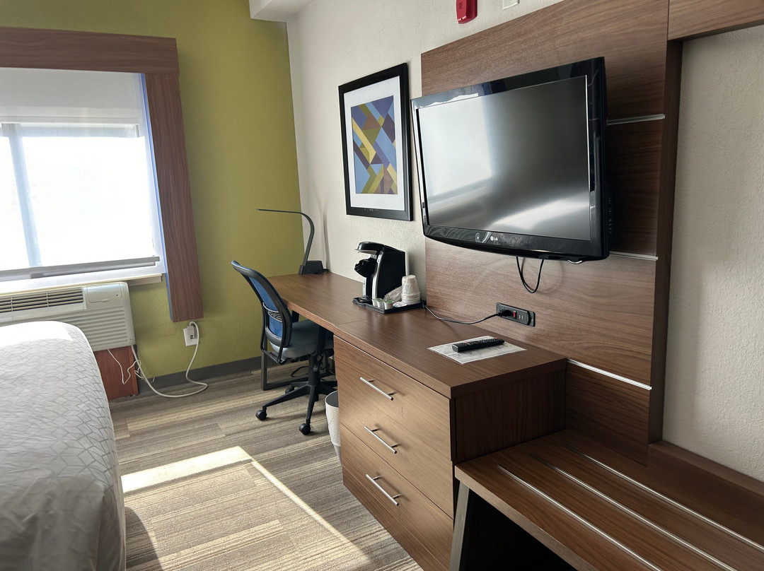 Holiday Inn Express & Suites Suffolk By IHG主图