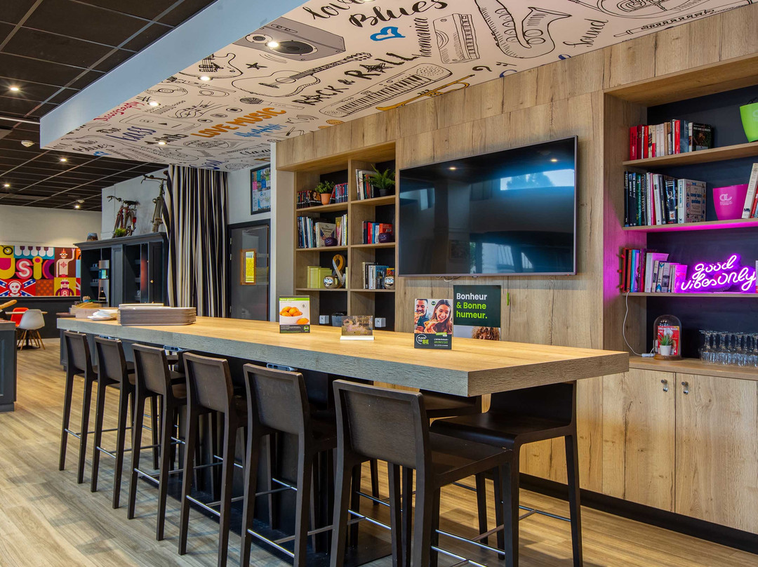 B&B HOTEL Orléans Centre Foch主图