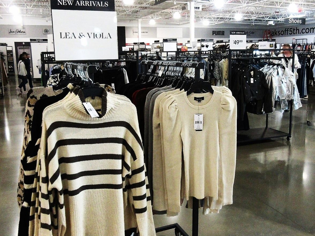 Saks OFF 5TH