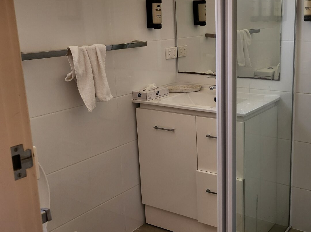 乔治巴斯汽车旅馆主图