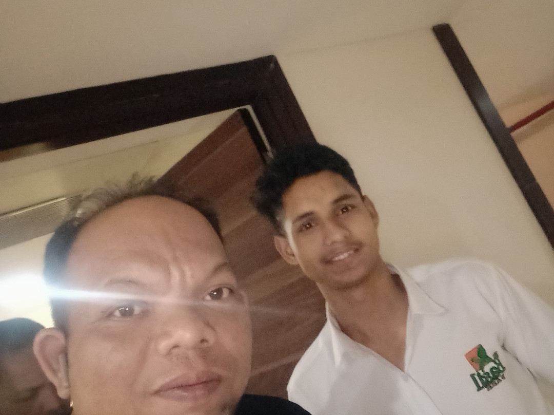 Hotel The Basil Park主图