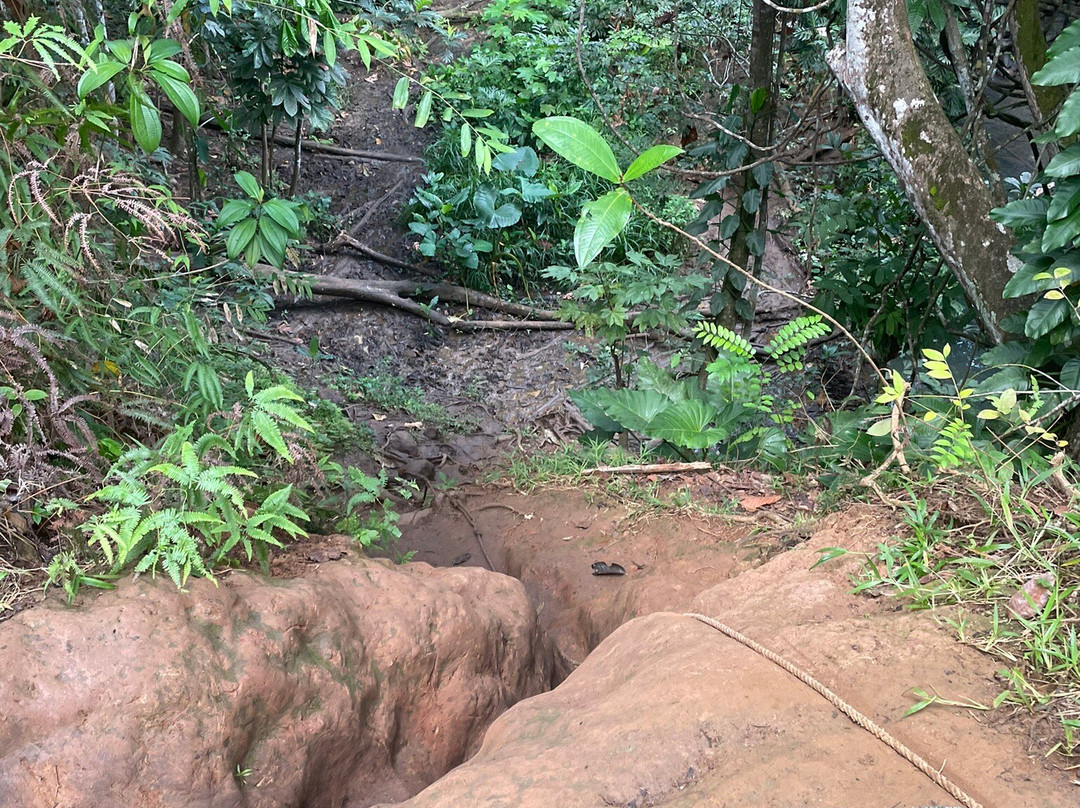 La Cascade de Bis-Sainte Rose必去景点