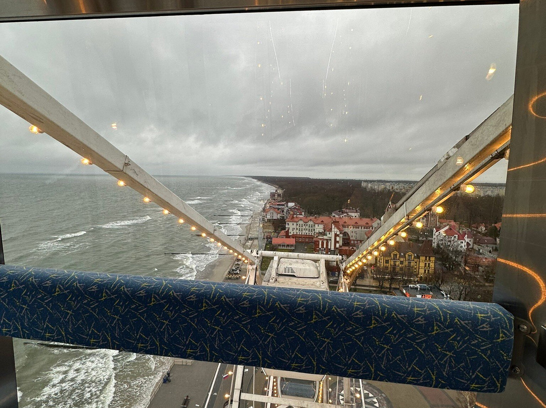 Ferris wheel "Eye of the Baltic"景点图片
