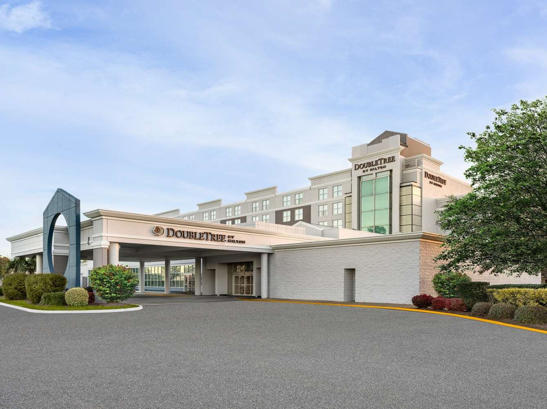 DoubleTree by Hilton Hotel Norfolk Airport