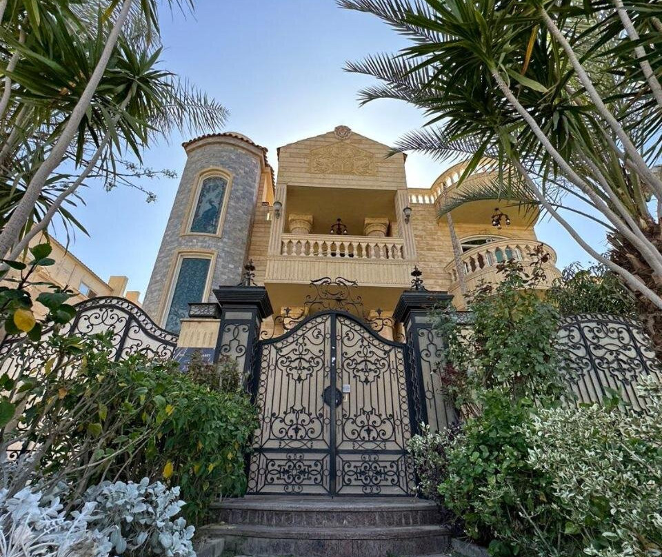Boulevard Palace