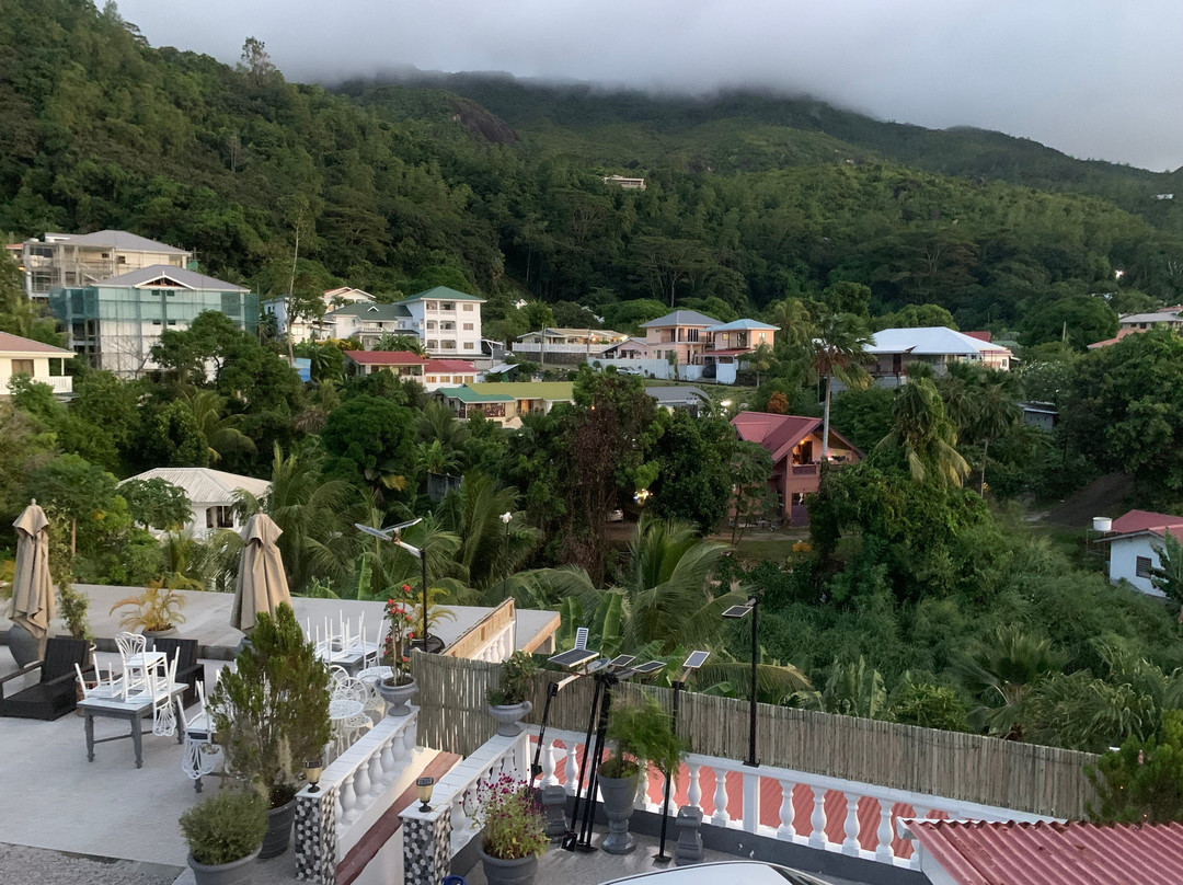 360 Degrees Villa主图