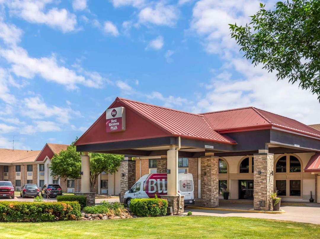 Hartford酒店住宿-Best Western Plus Ramkota Hotel