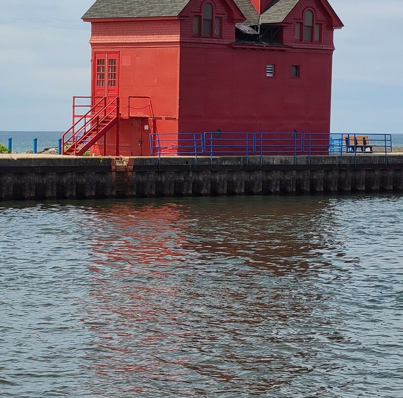 Big Red Lighthouse-荷兰村必去景点