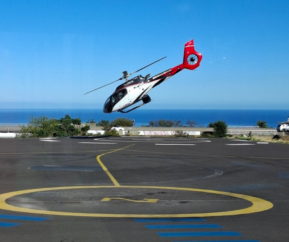 Corail Helicopteres景点图片