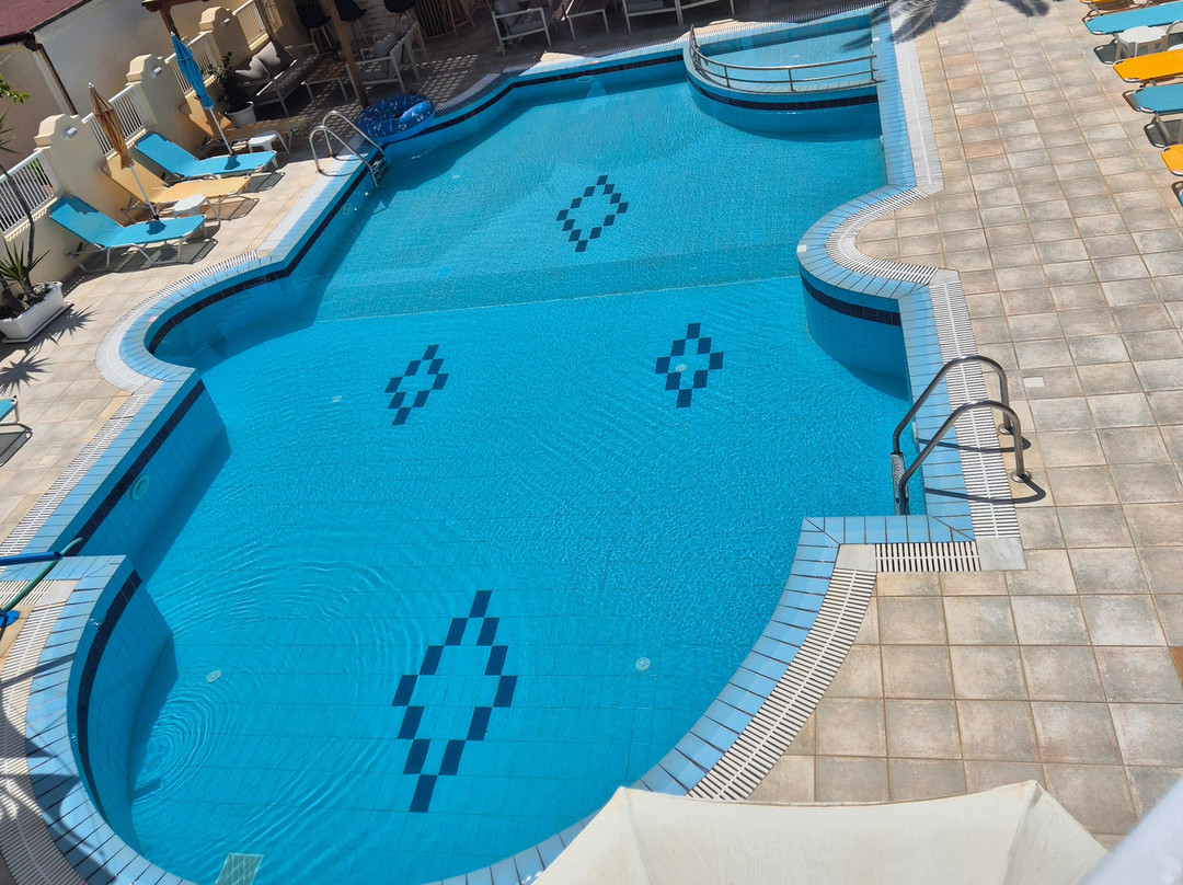 Cosmi Apartments主图