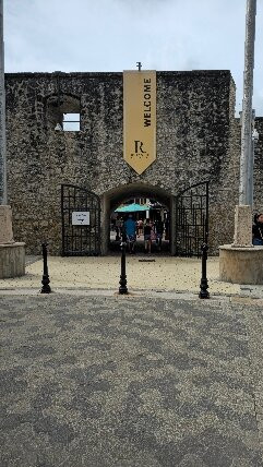 Renaissance Mall & Rif Fort-威廉斯塔德必去景点