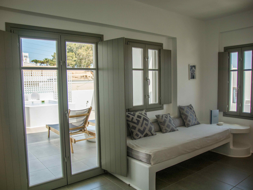 Amphitrite Suites Santorini主图