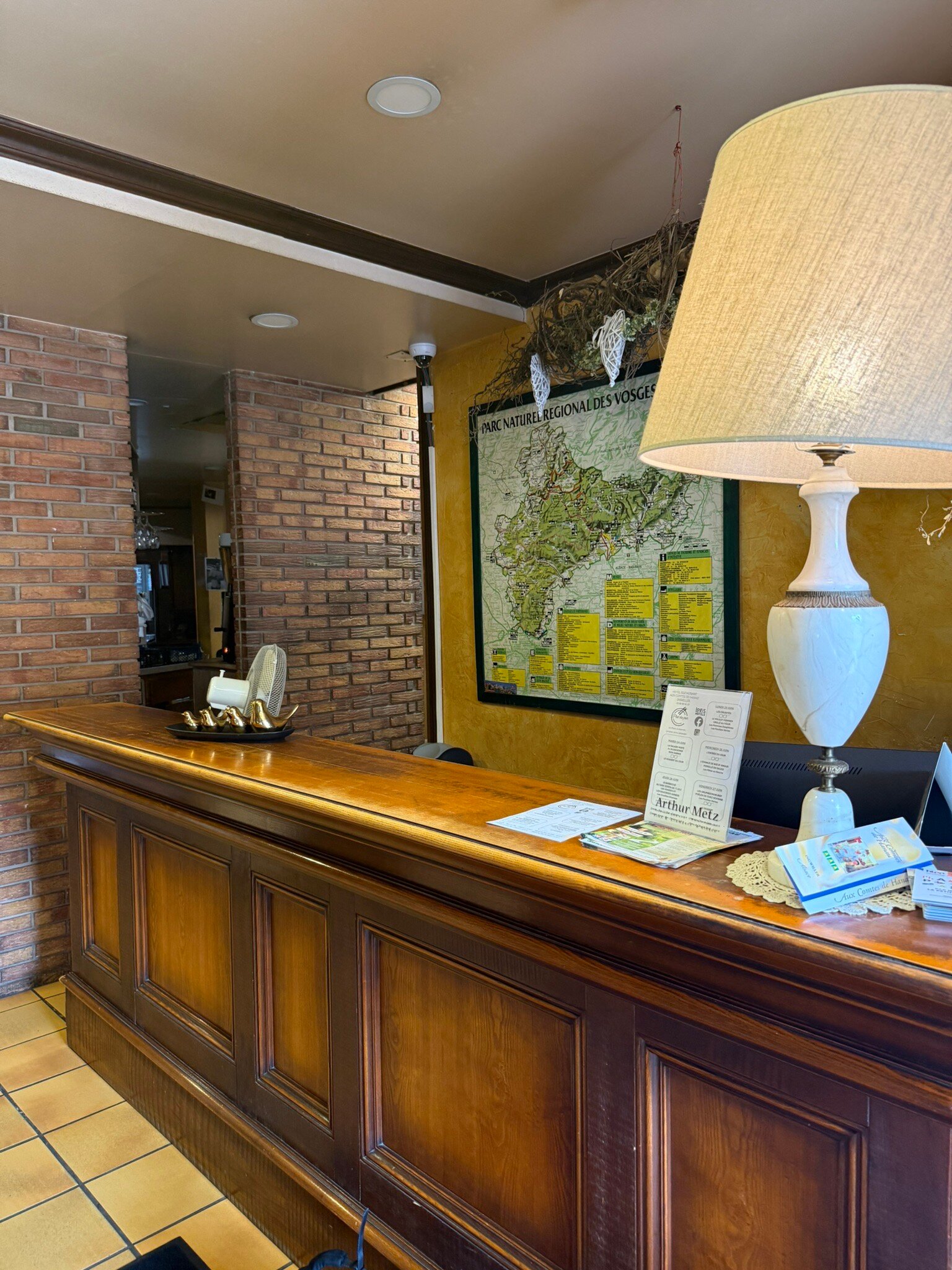 Hotel Restaurant  Aux Comtes de Hanau-官方