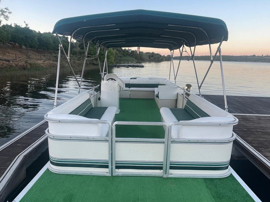 Passeios De Barco - Barragem De Montargil-Montargil必去景点