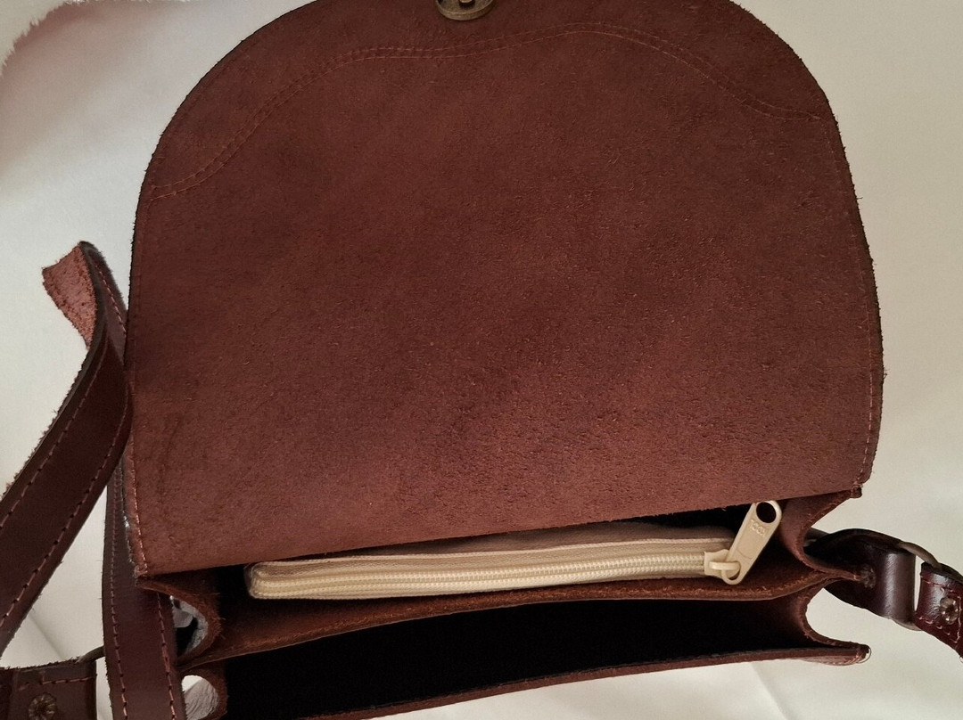 Hatzis Leather-赫索尼索斯必去景点