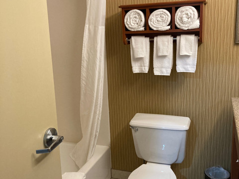 Hampton Inn By Hilton Wichita-east主图