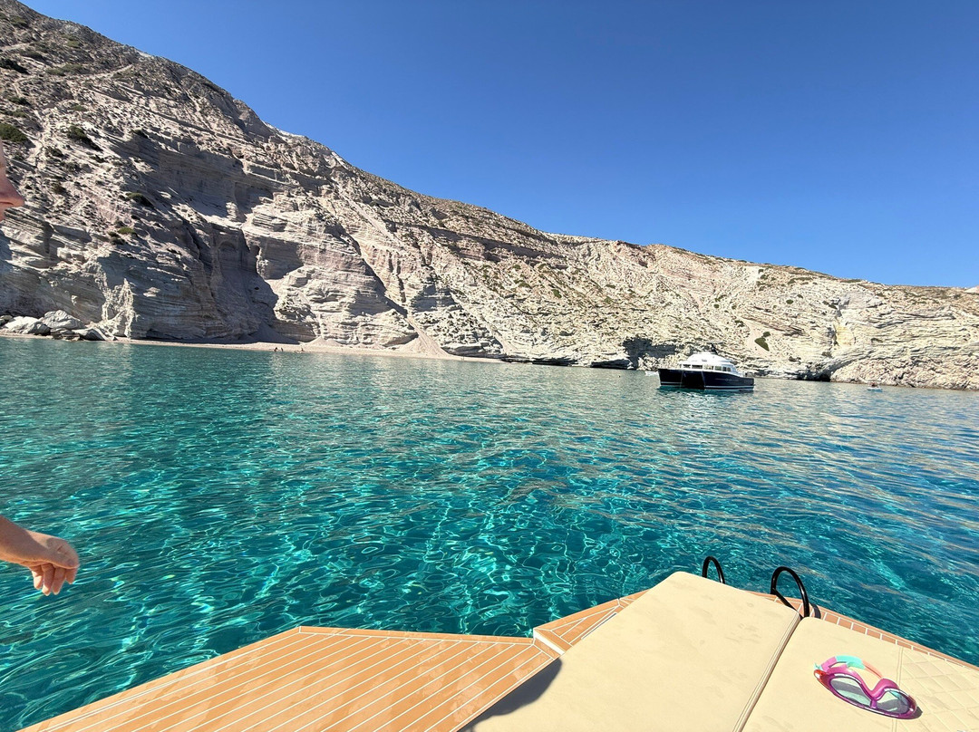 Excellent Yachting-Adamas必去景点