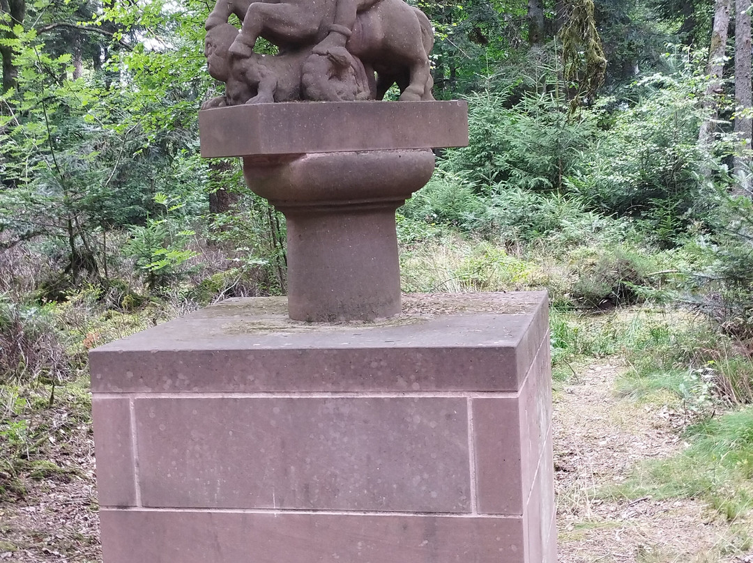 Camp celtique de la Bure-孚日圣迪耶必去景点