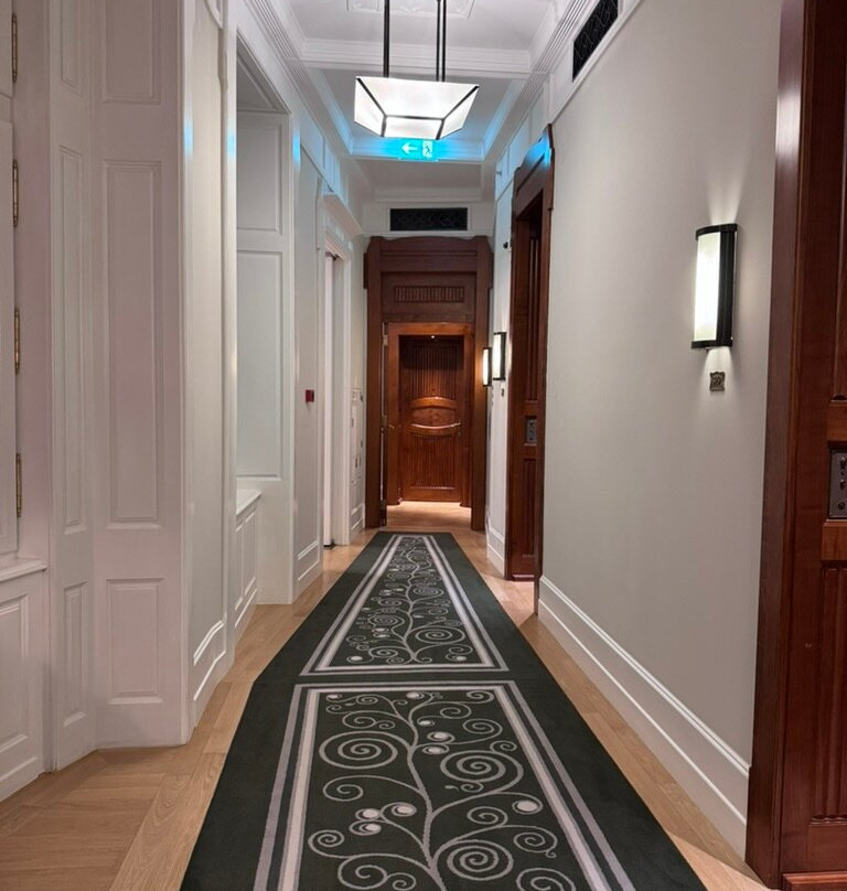 格雷沙姆宫-布达佩斯必去景点