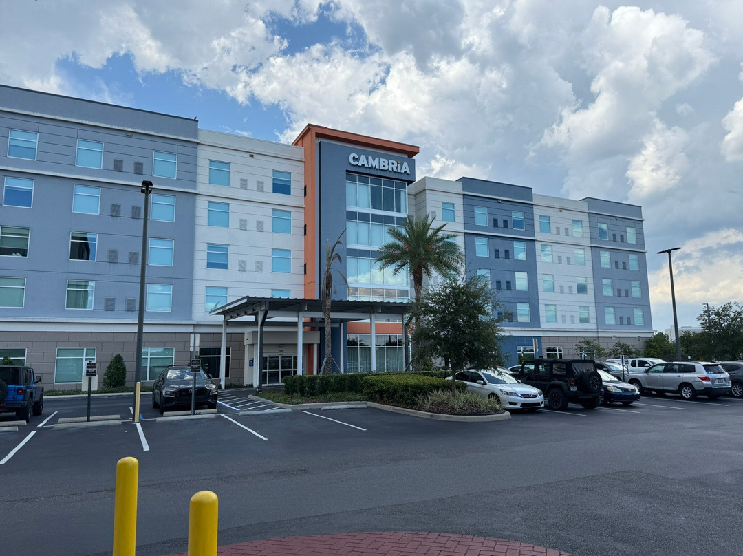 Cambria Hotel Orlando Airport主图