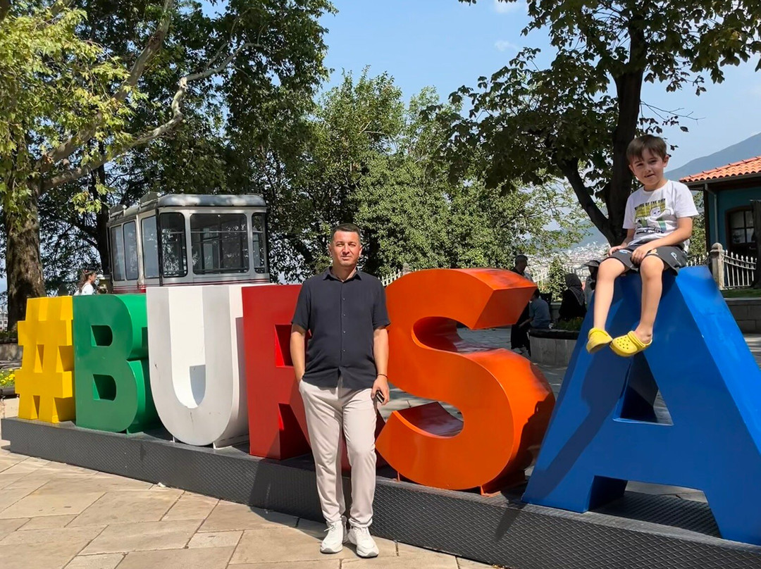 Osmangazi Orhangazi Turbesi-奥斯曼加奇必去景点