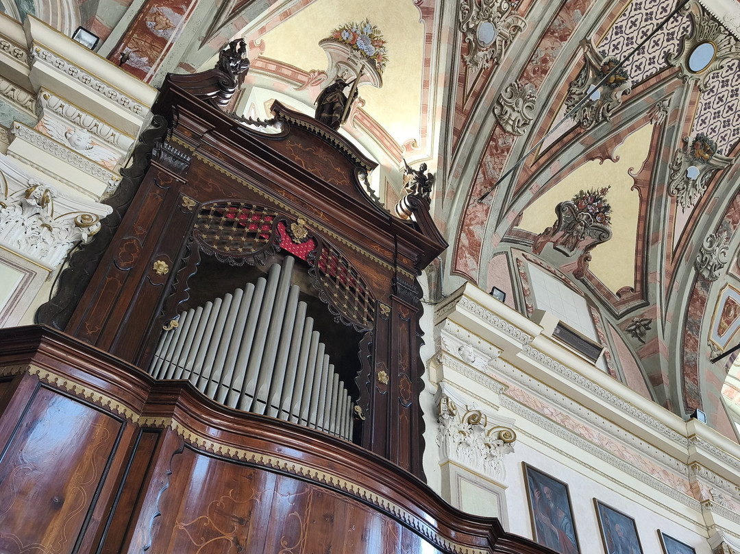 Chiesa San Michele-Cercino必去景点