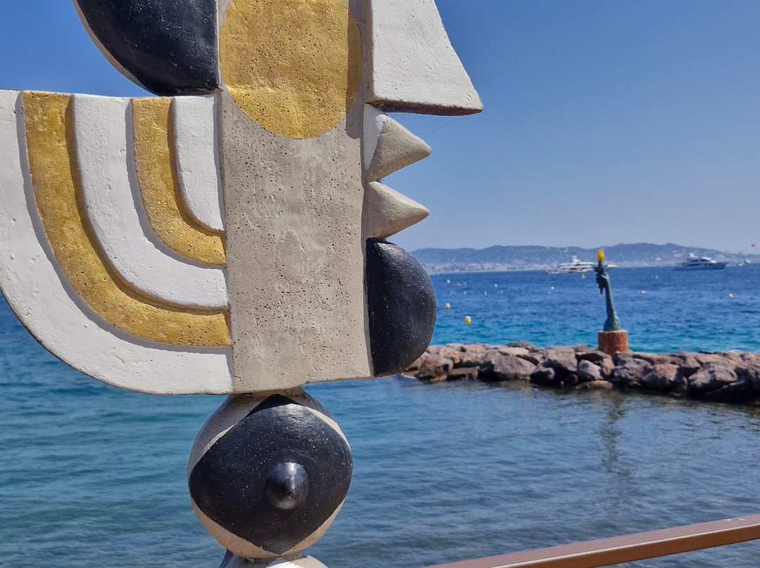 Promenade Andre Pradayrol-特乌尔须梅必去景点