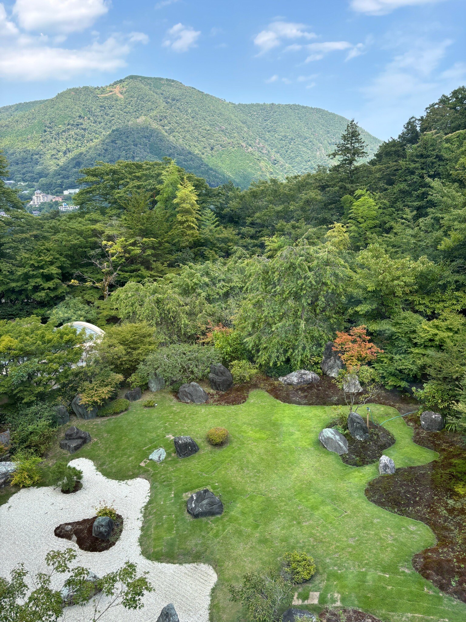 强罗花坛旅馆-官方