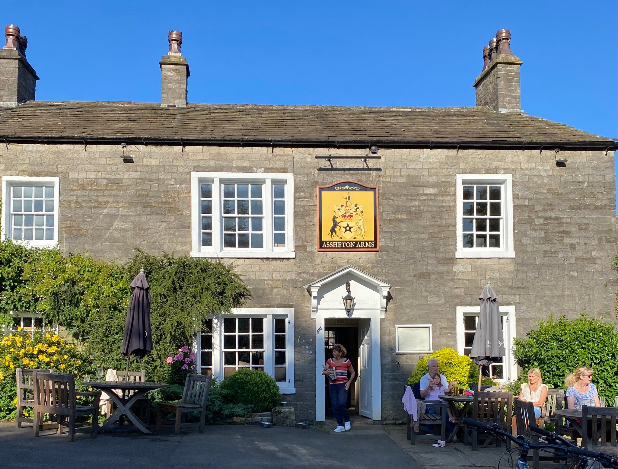 The Assheton Arms-官方